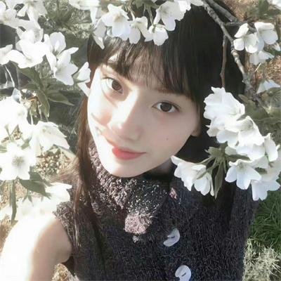 黑夜里的眼睛